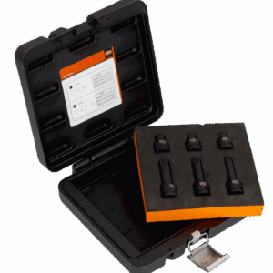 24b450065693475b02640ea663c1aa16